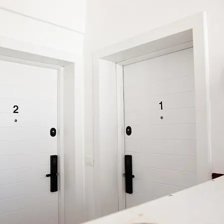 Vibe Апартаменты Тирана